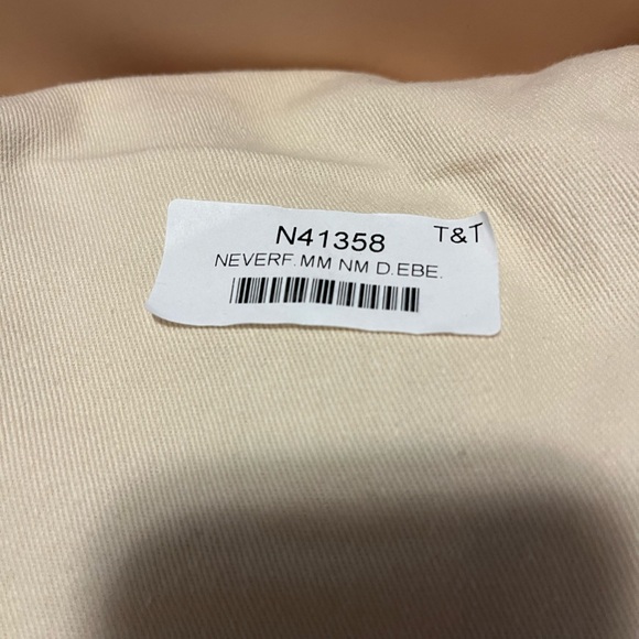 Louis Vuitton, Women’s bag with the wallet. - Picture 7 of 7